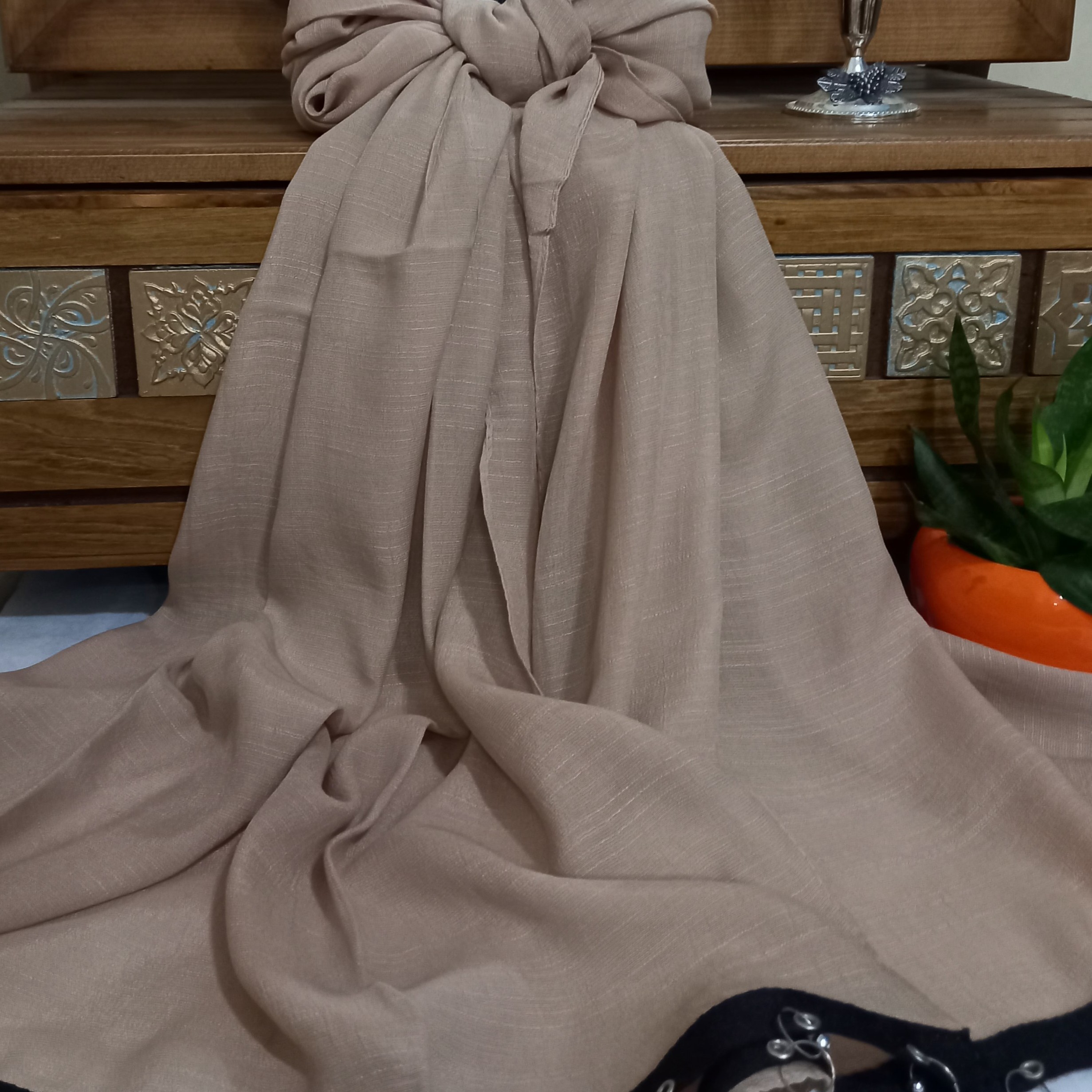 شال نخی پرسینگ دار