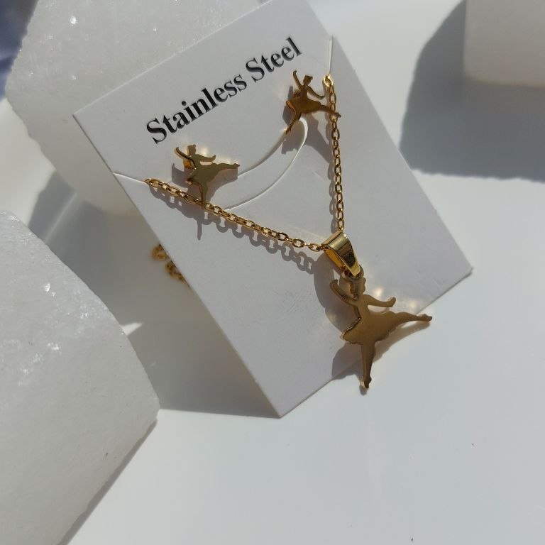 نیم ساعت استیل گوشواره استیل گردنبند استیل گردنبد طلایی گوشواره طلایی بالرین