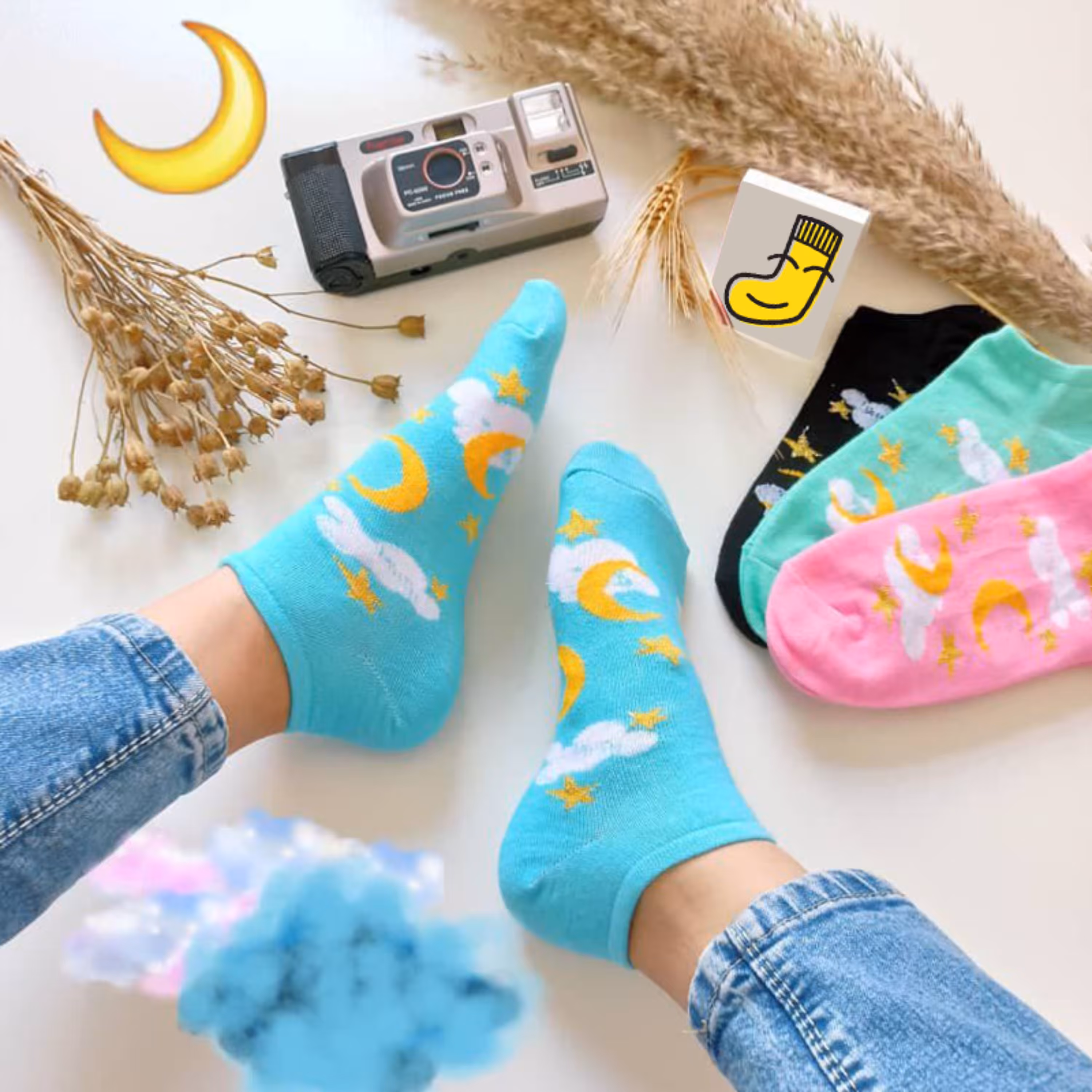 جوراب ابر و ماه و ستاره آبی