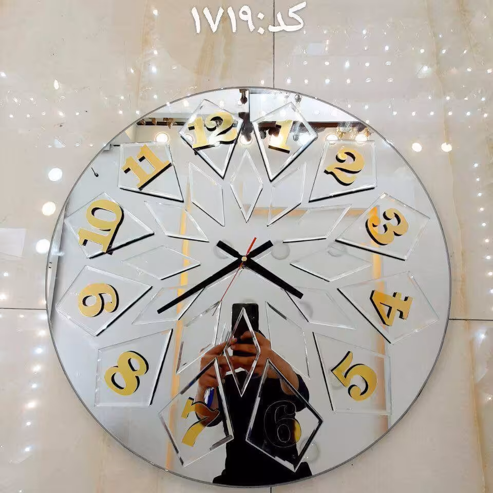 🔱 نام کالا: ساعت دیاکو
🔱 کد کالا: 1719
🔱 تک رنگ
🔱 قطر : 60
🔱هزینه ارسال به عهده مشتری وپس کرایه