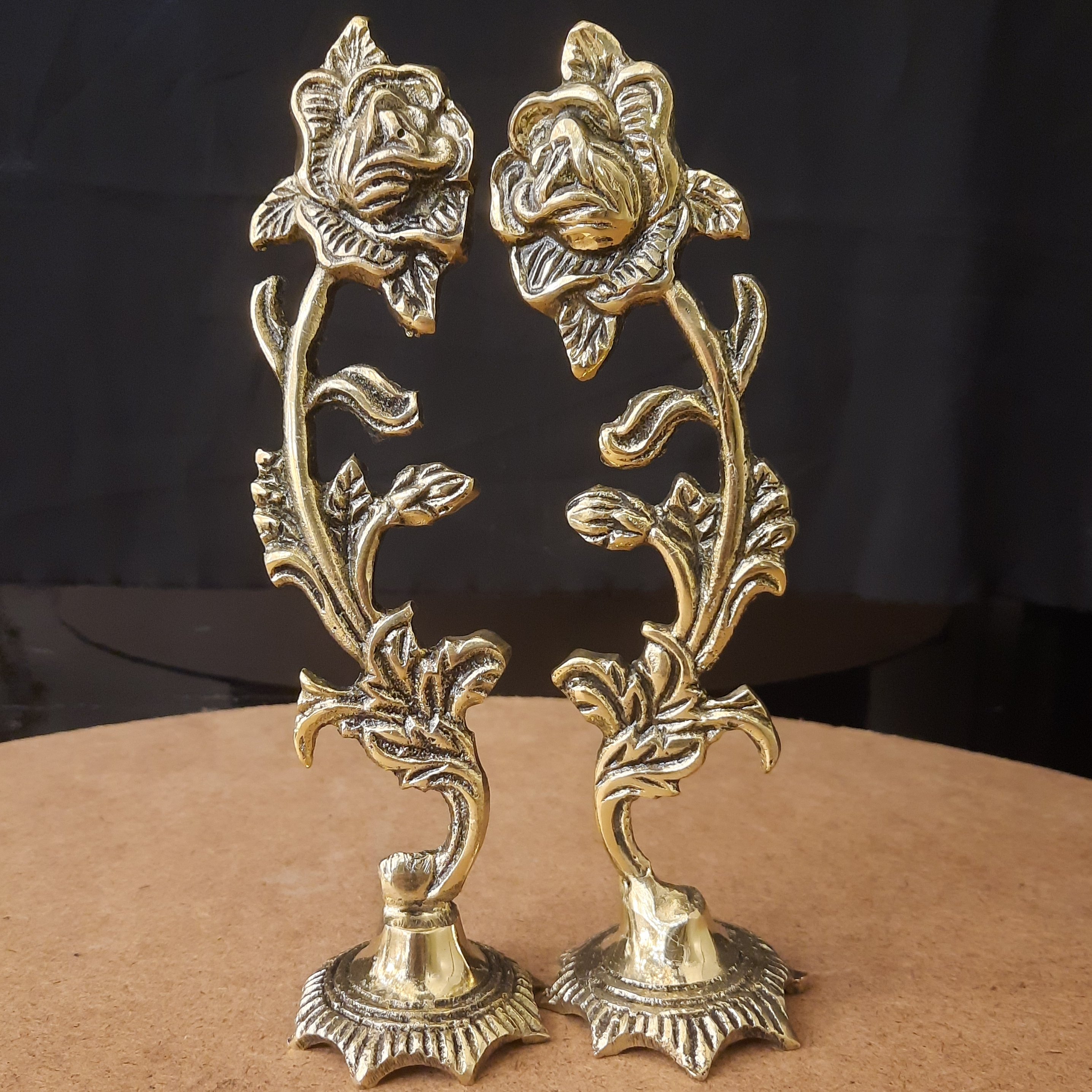 مجسمه برنزی رز جفتی بزرگ