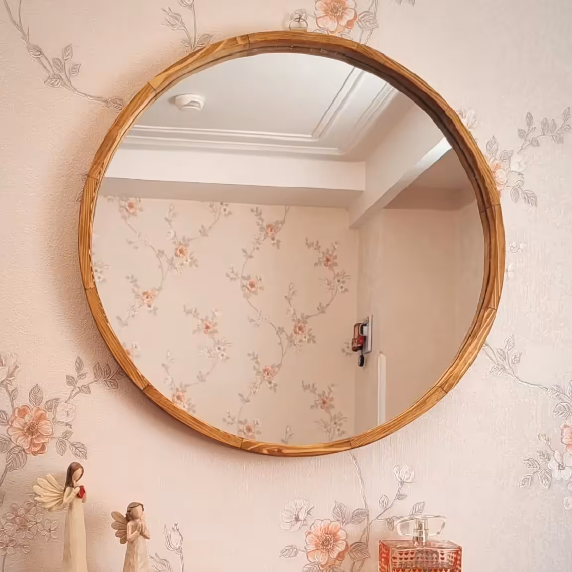 آیینه گرد چوبی قطر 70 سانتی متر (پس کرایه)