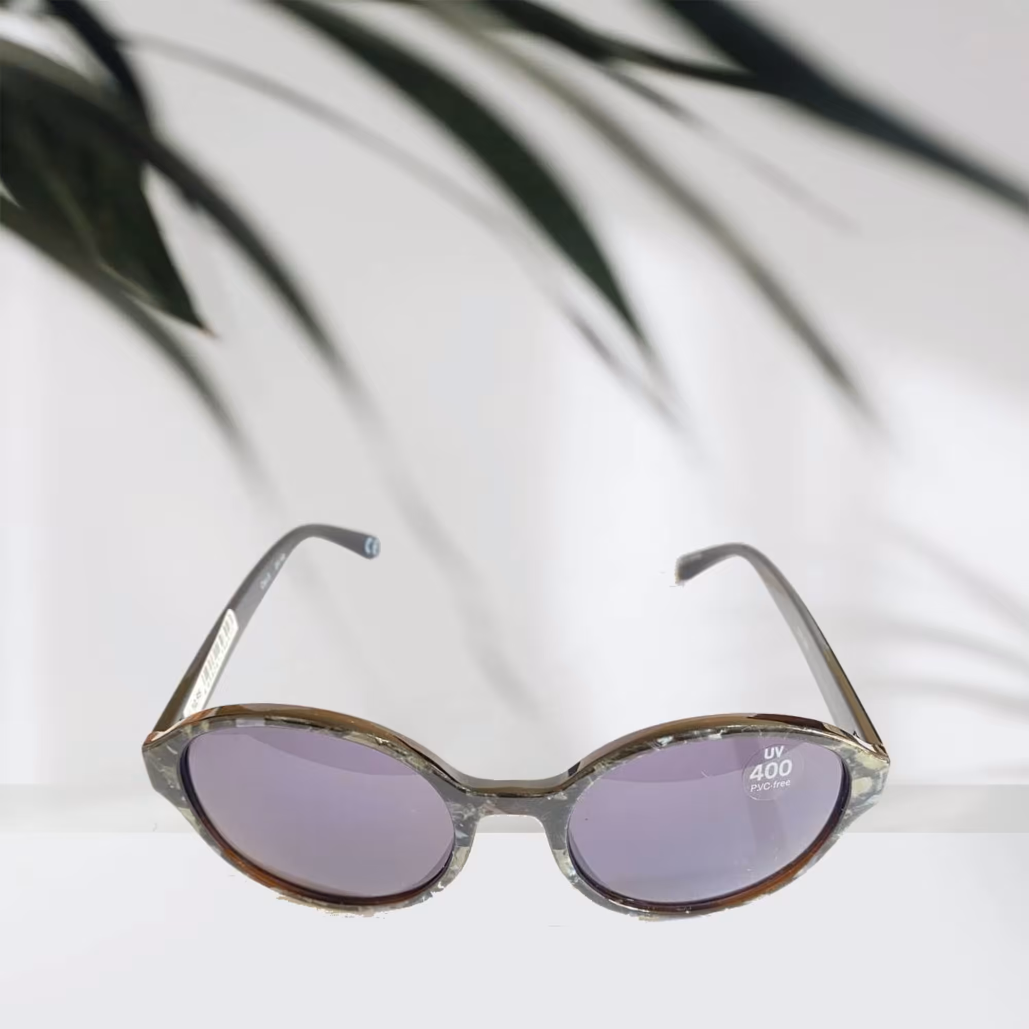 عینک آفتابی طرح 24