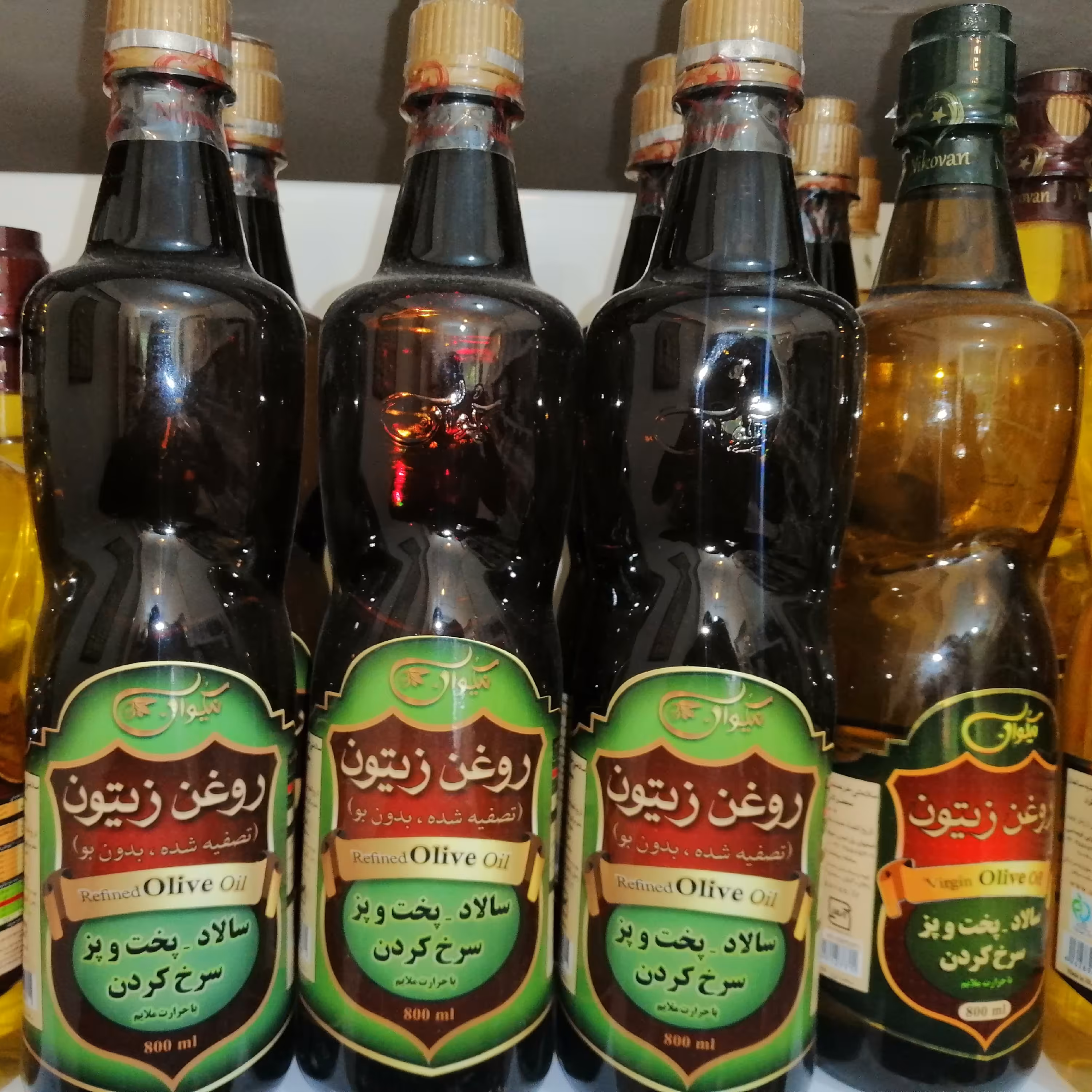 روغن زیتون ایرانی صد در صد خالص بدون بو 800cc 
