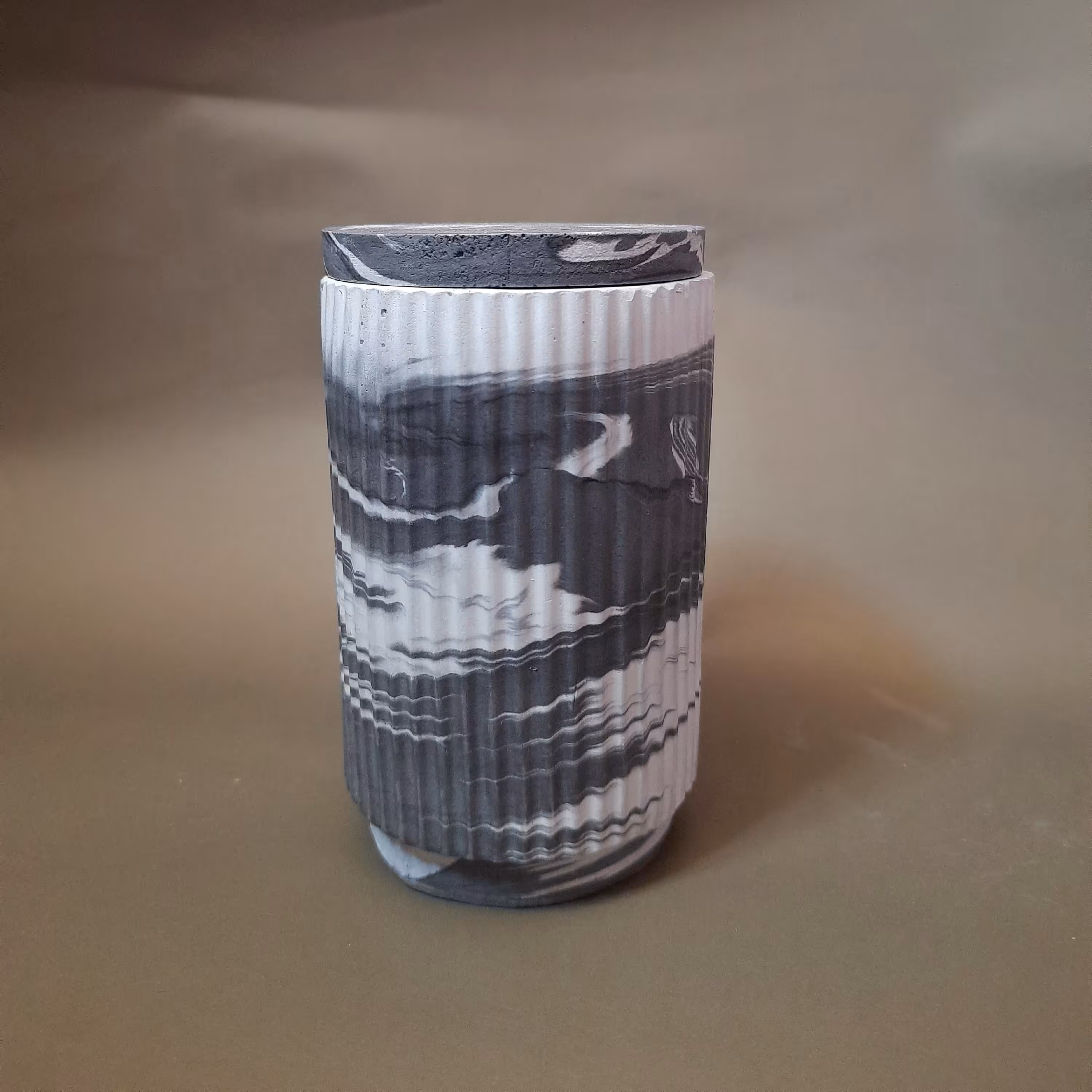 جا ادویه بتنی رنگ سفید طوسی تکی سایز  بزرگ 