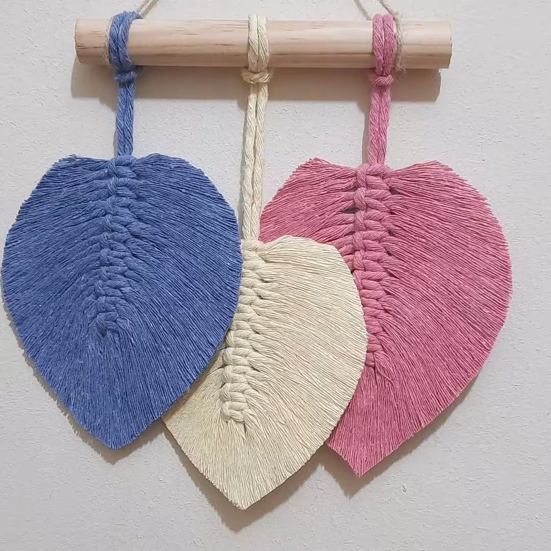 دیوارکوب سه برگ مکرومه بافی دکوراتیو طرح فندق