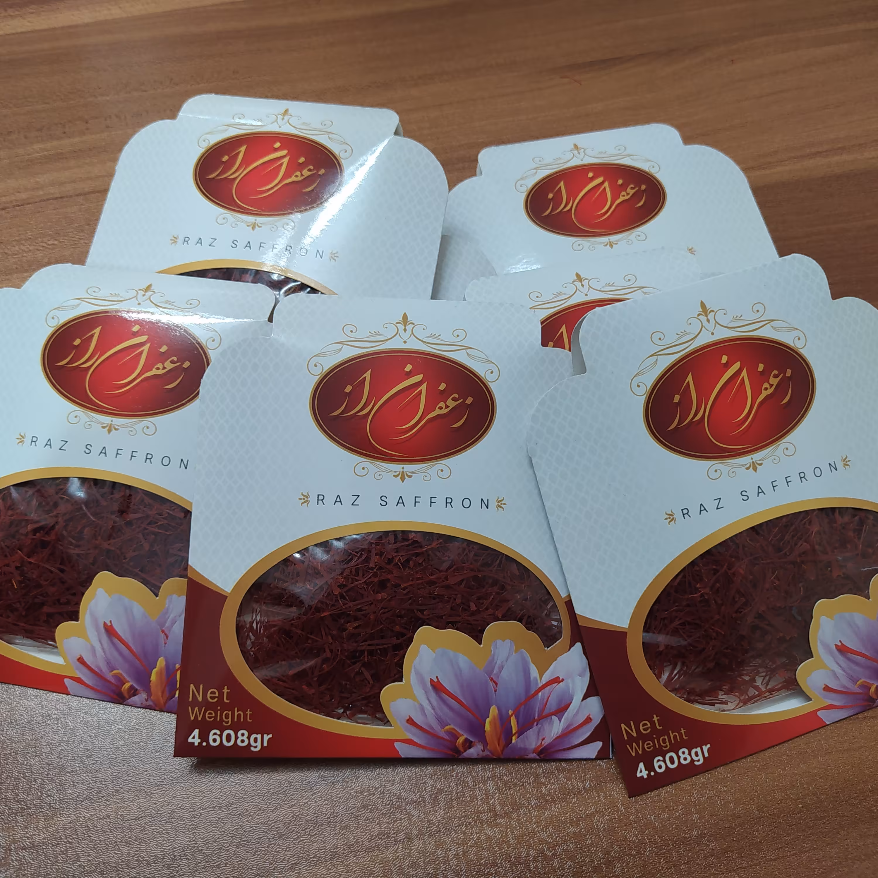 زعفران سوپر نگین صادراتی .یک مثقالی بدون هیچ خورده 