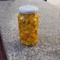 ترشی خانگی 1.5 کیلویی 