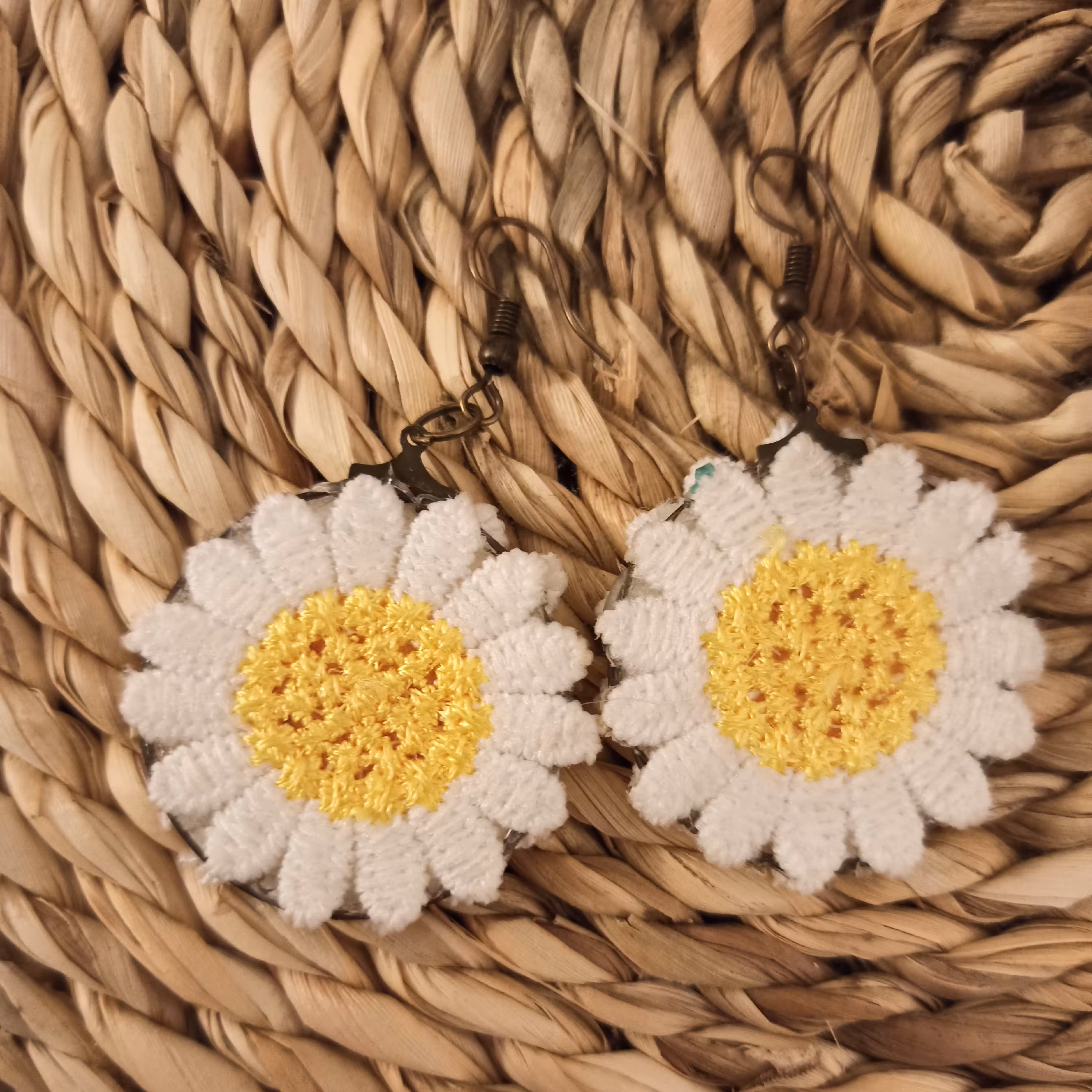 گوشواره های بابونه