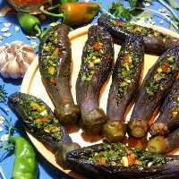 ترشی بادمجان شکم پر