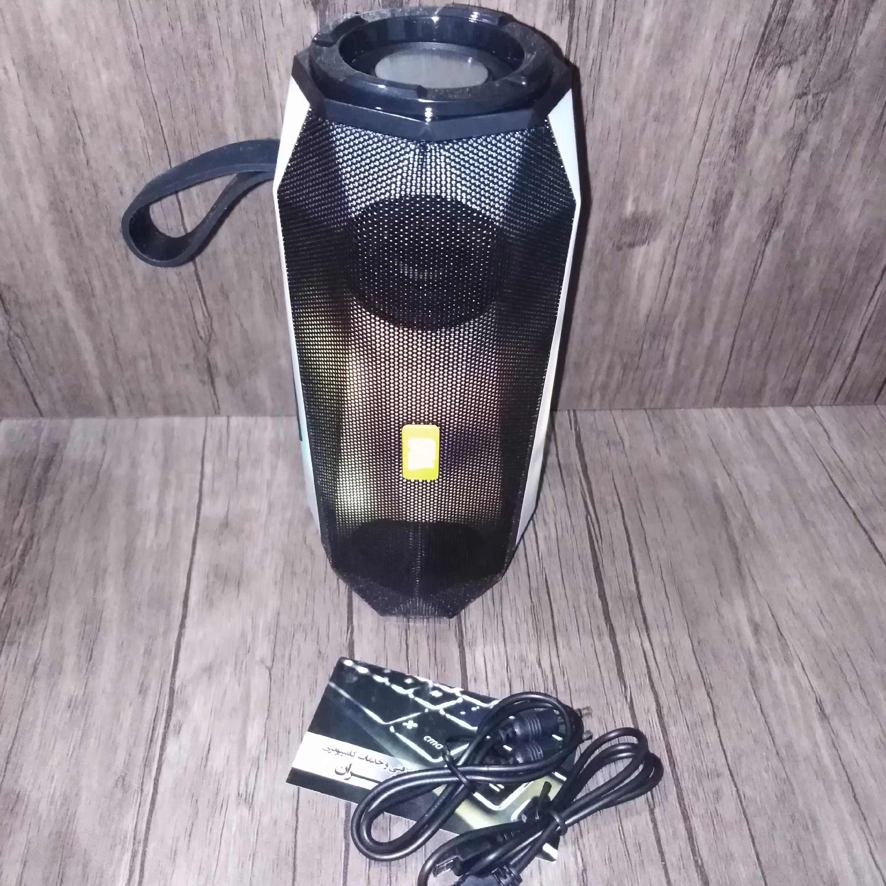 اسپیکر بلوتوثیTG147 رنگبندی مشکی قرمز سبزآبی طوسی 