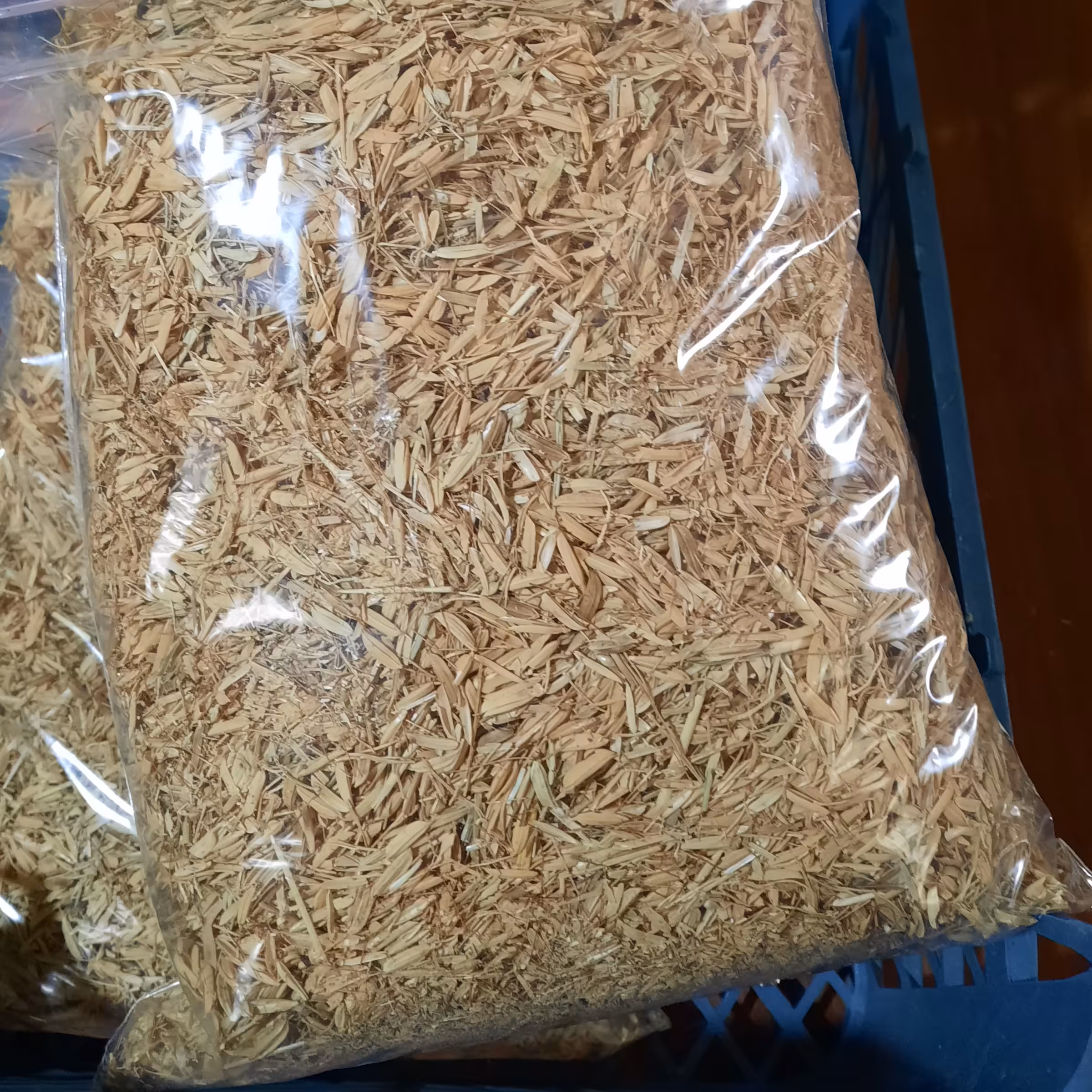 پوست برنج برای تقویت ریشه و خاک و زهکشی و تخلخل بیشتر خاک(230گرمی)ارسال رایگان