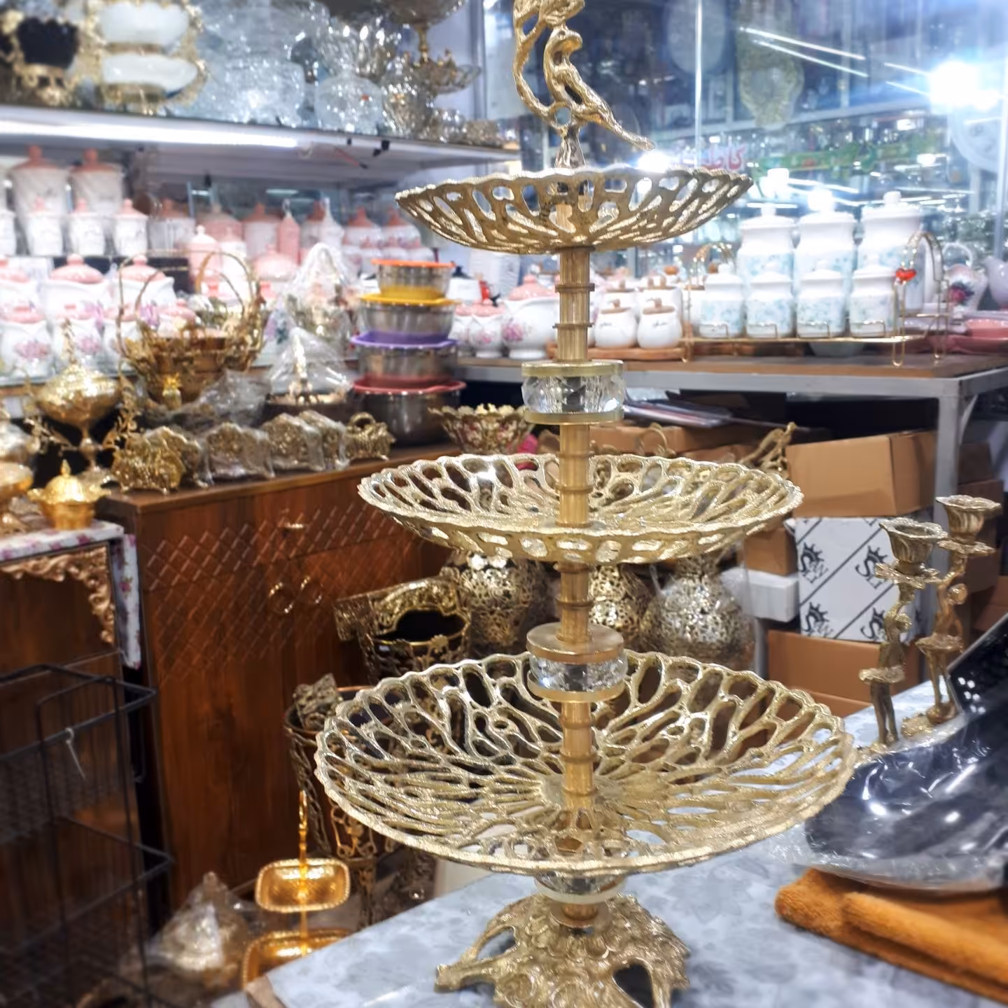 شیرینی خوری برنز سه طبقه