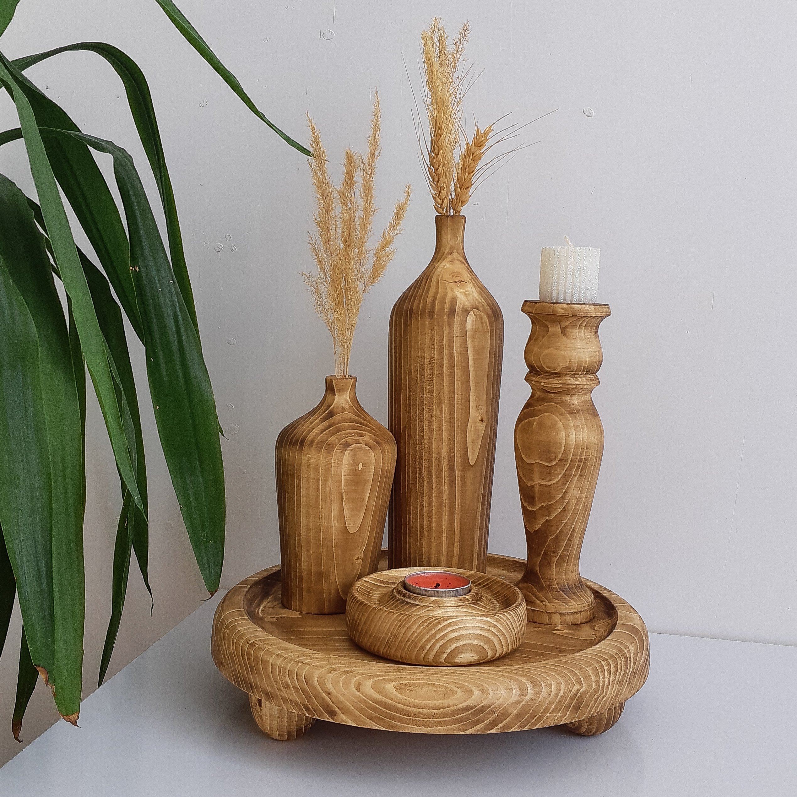 ست گلدان و شمعدان چوبی  رنگ روشن 