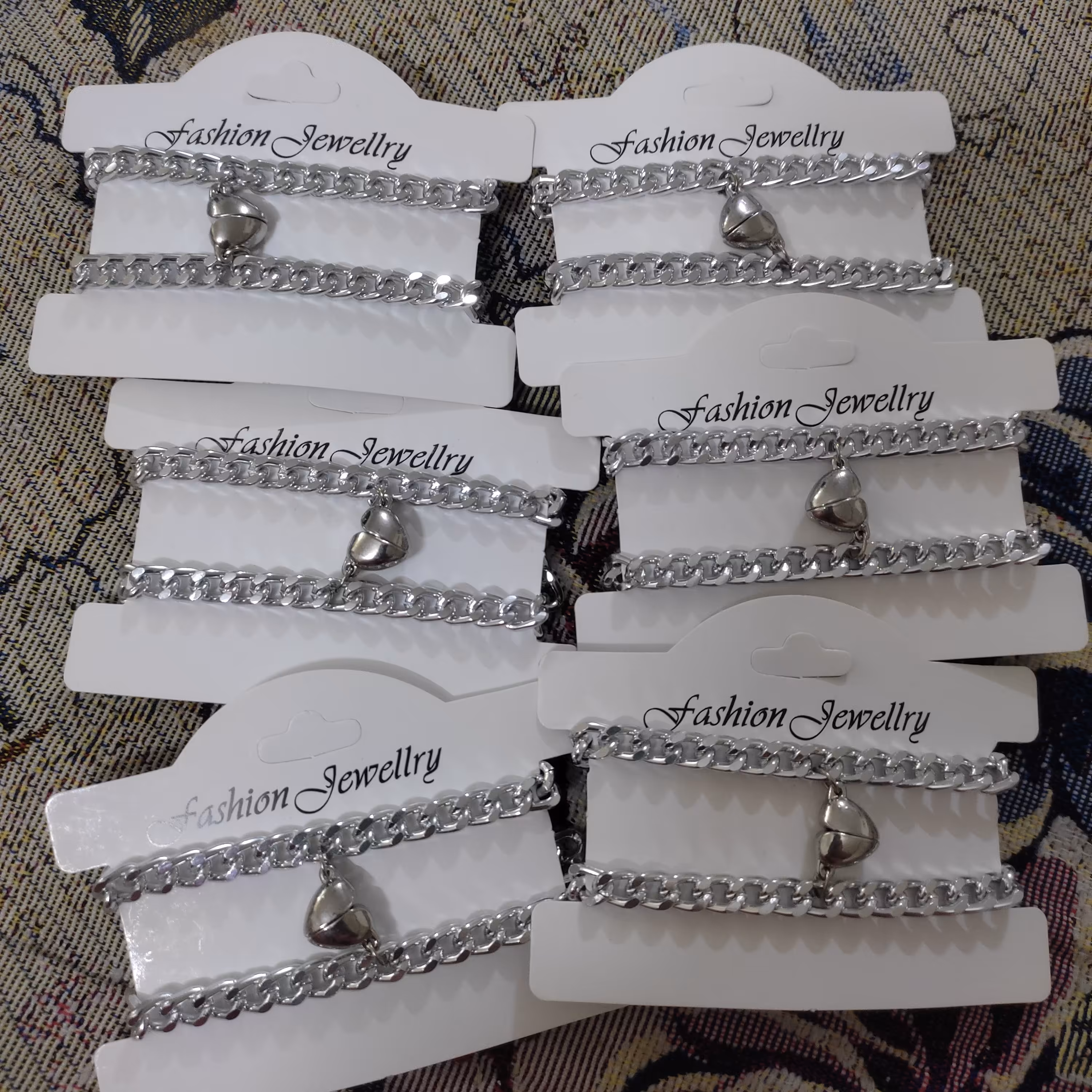 ست دستبند دوستی مگنتی قلبی کارتیر نقره ای پک10عددی