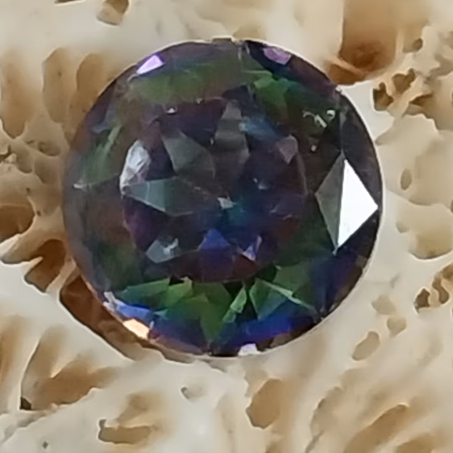 نگین توپاز 7رنگ صنعتی زیبا