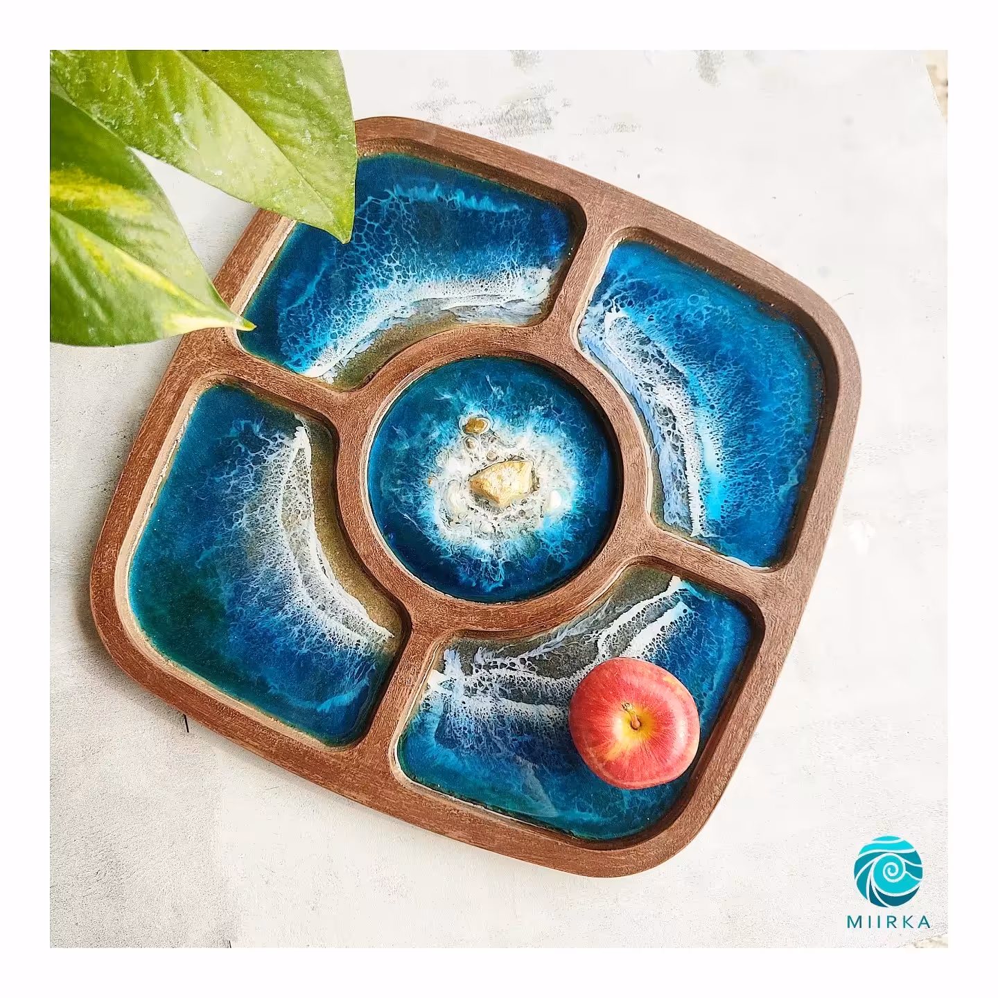 ظرف پذیرایی  رزینی دریا