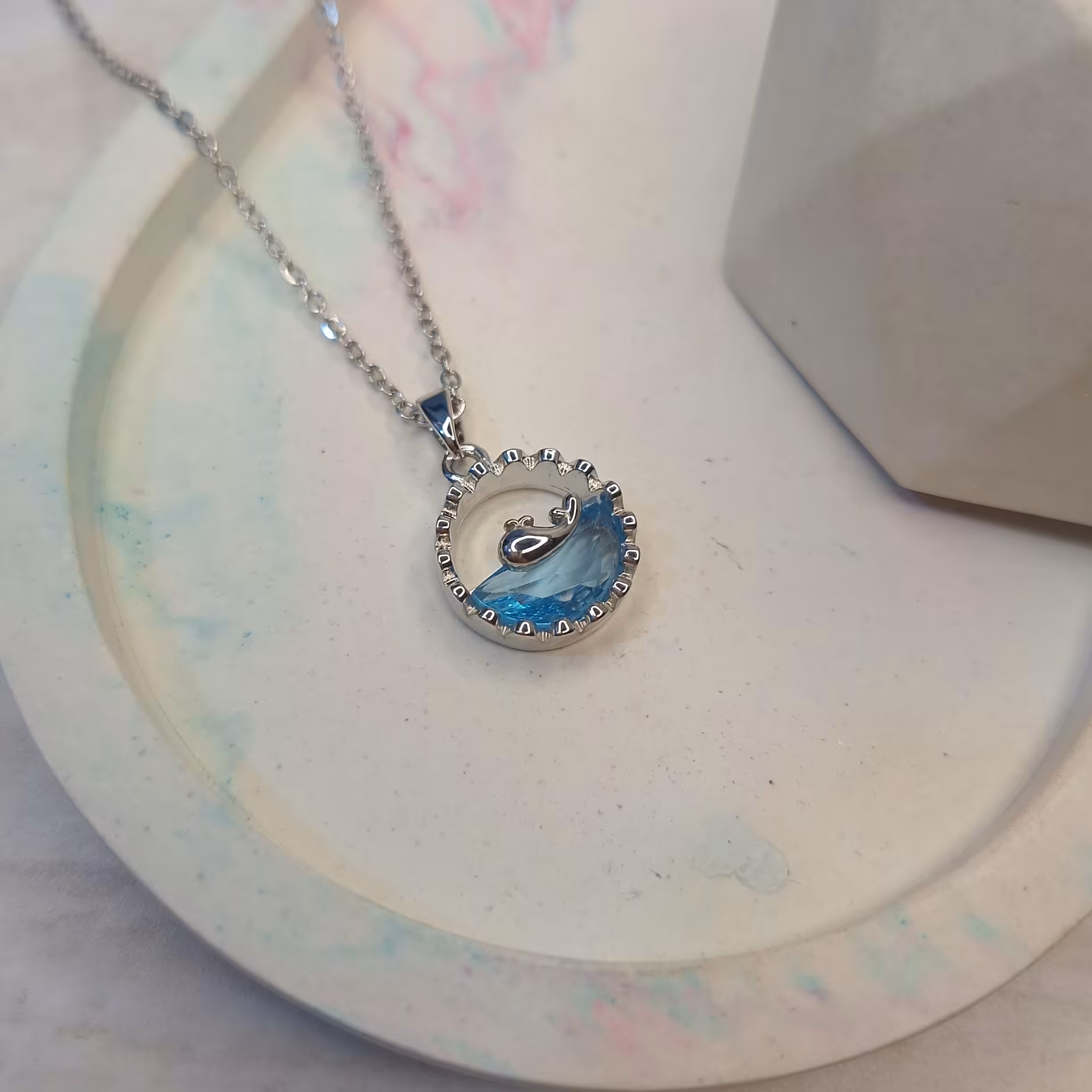 کد15 گردنبند جواهری نقره ای گردنبند استیل گردنبند رنگ ثابت گردنبند مجلسی گردنبند زنانه گردنبند دخترانه