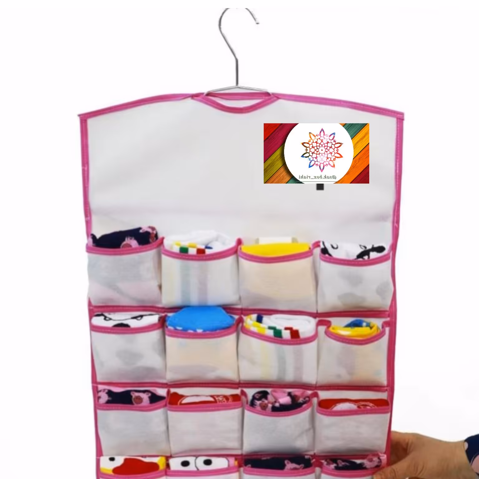 جاجورابی و لوازم خرد و ریزه