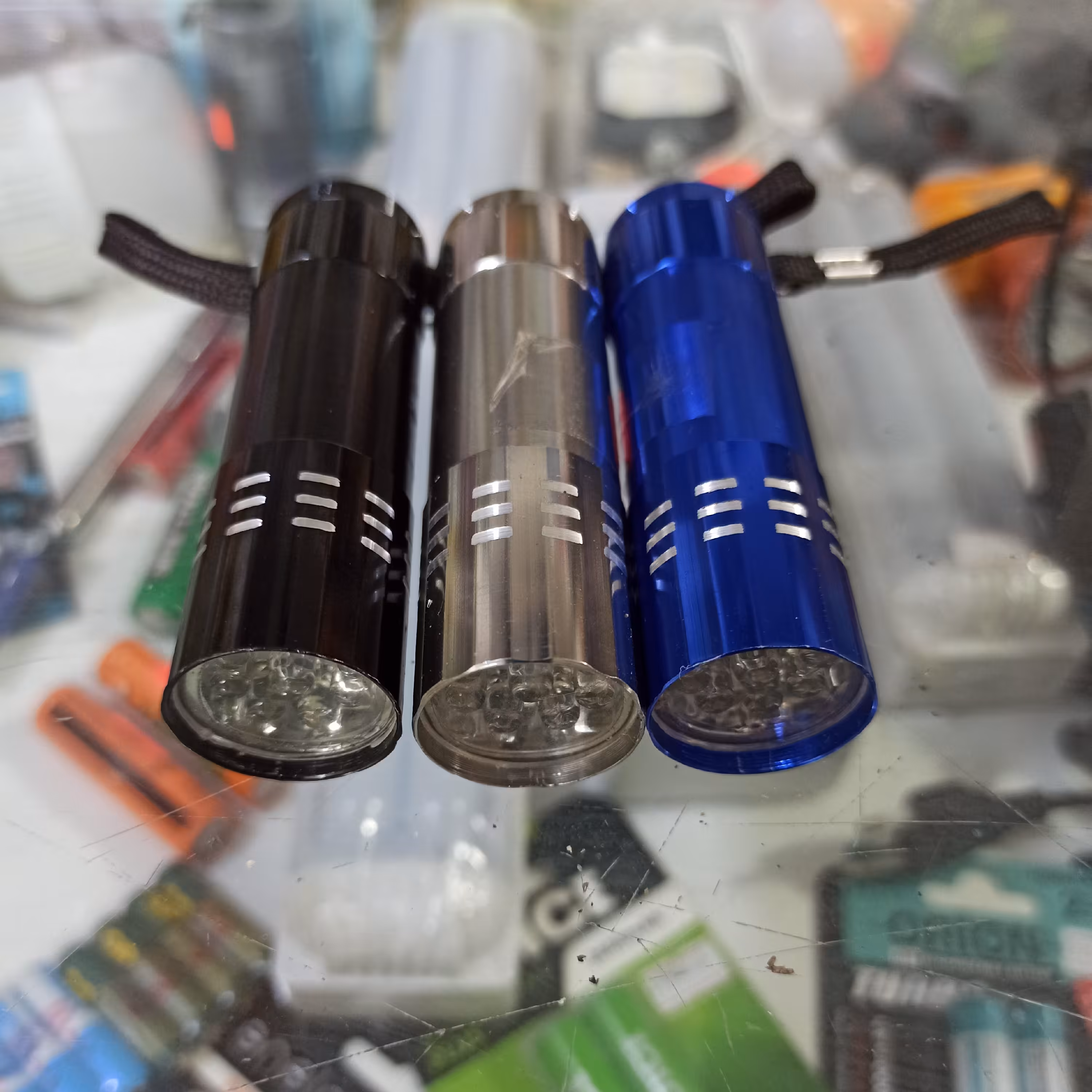 چراغ قوه کوچک 