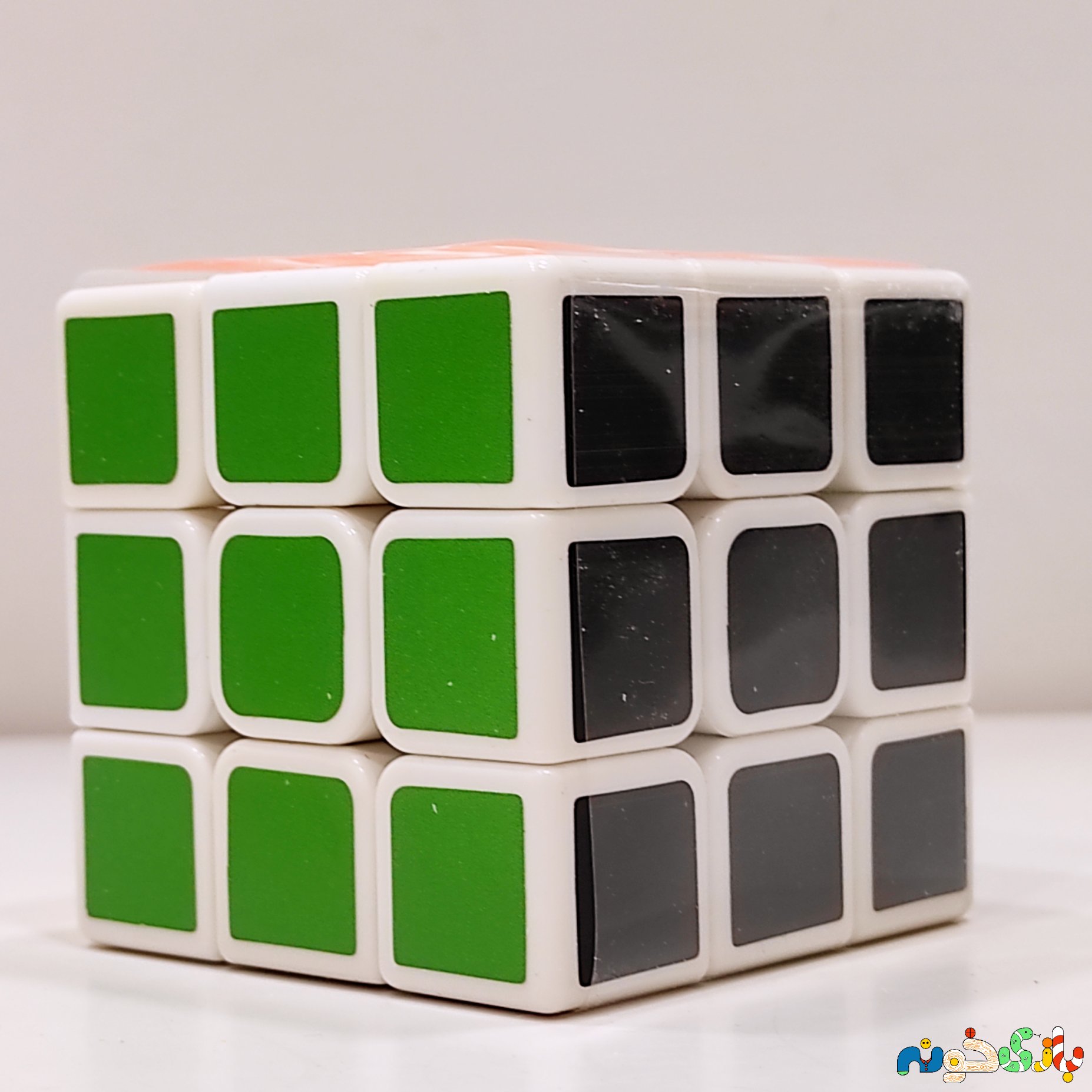 بازی فکری روبیک 3در3 شرکت فکرانه برچسب دار