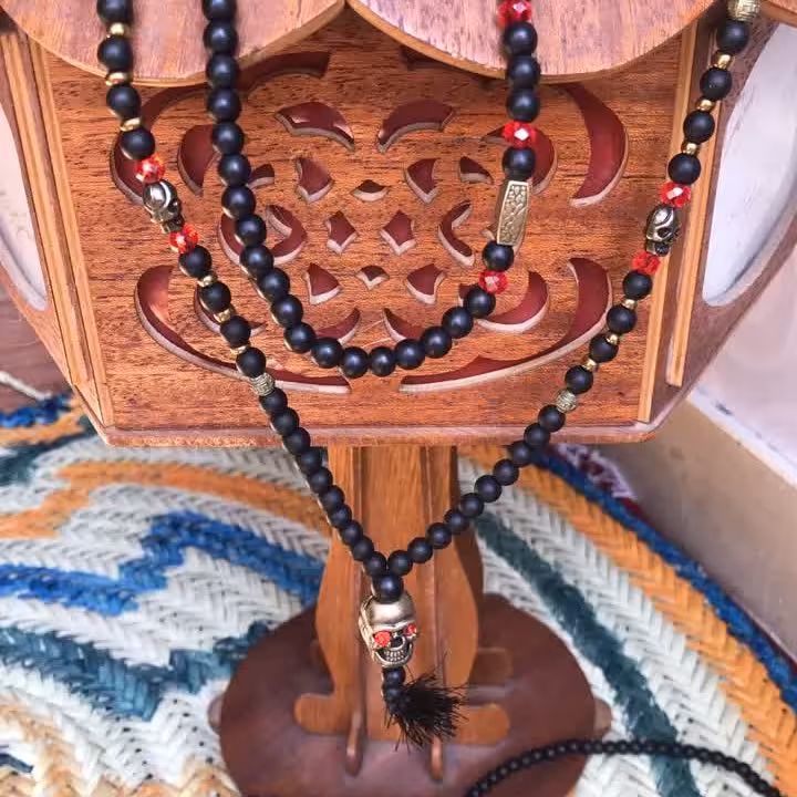 گردنبند مانتویی