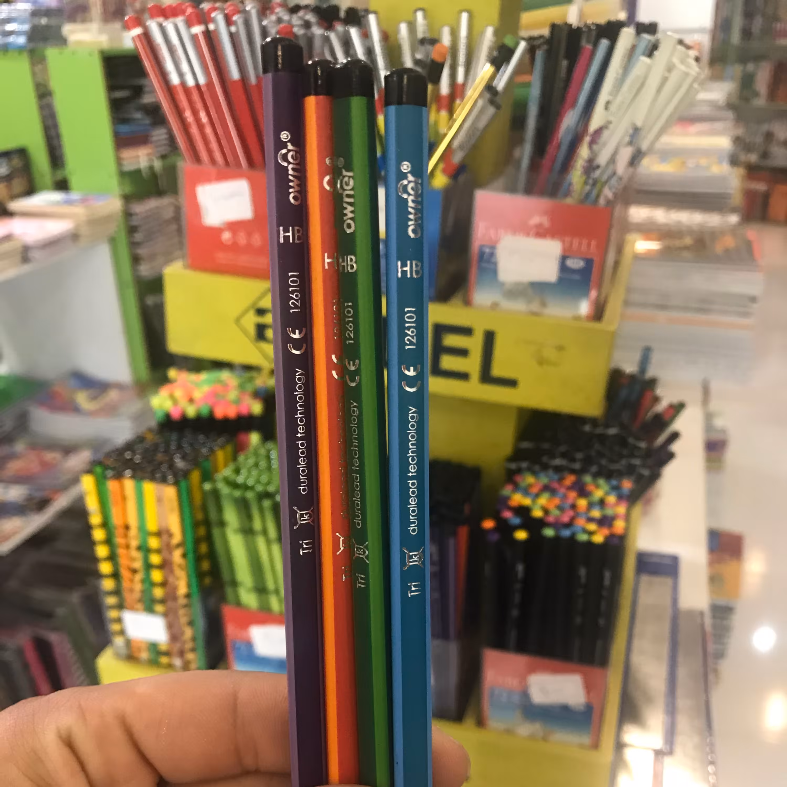 مداد سه گوش اونر