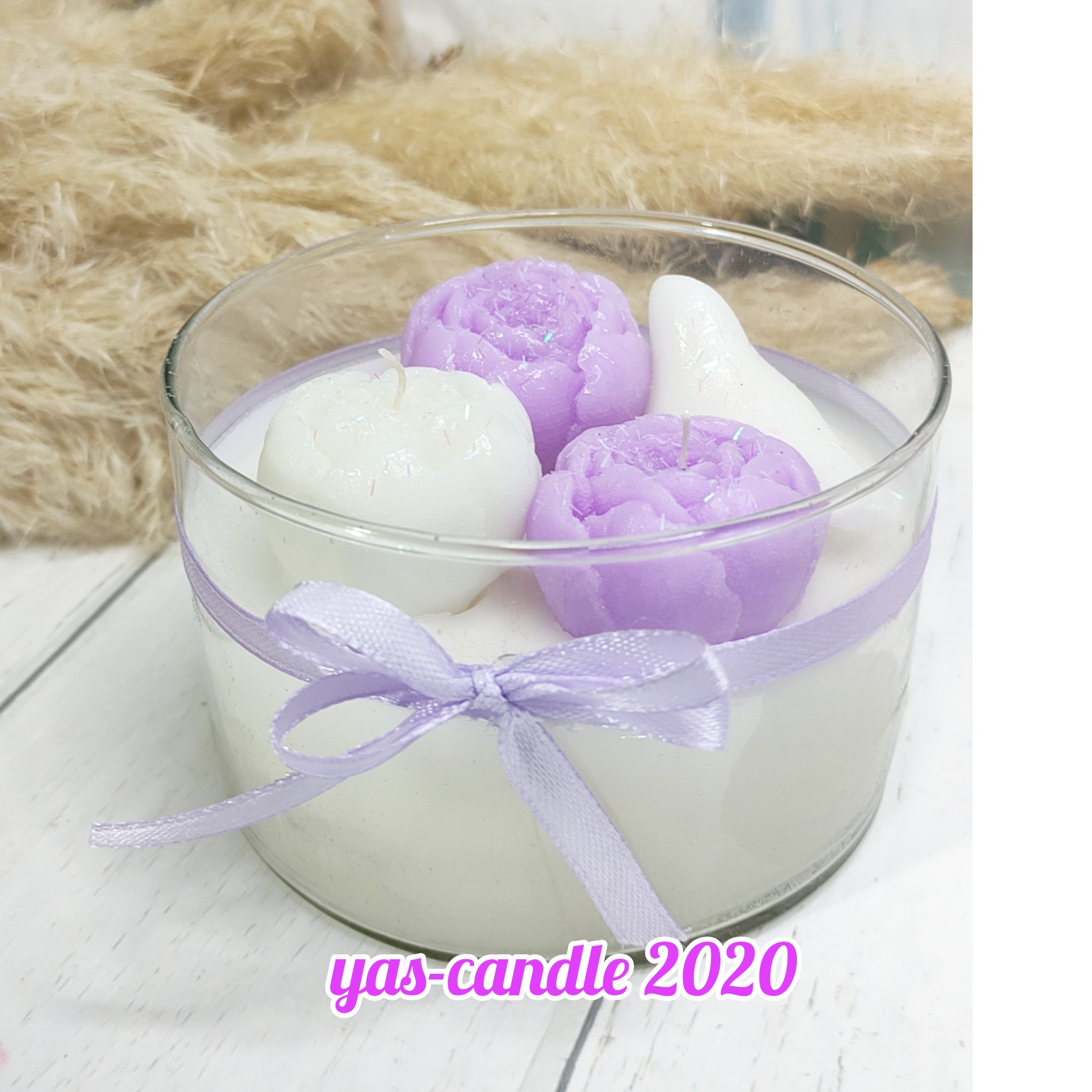 شمع شیشه ای طرح گل 