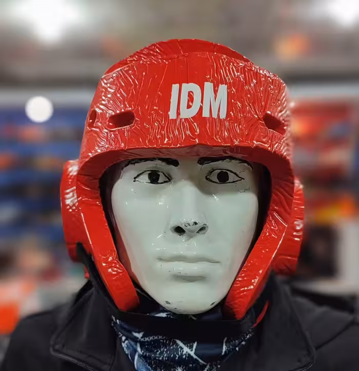 کلاه تزریقی حرفه ای تکواندو IDM
