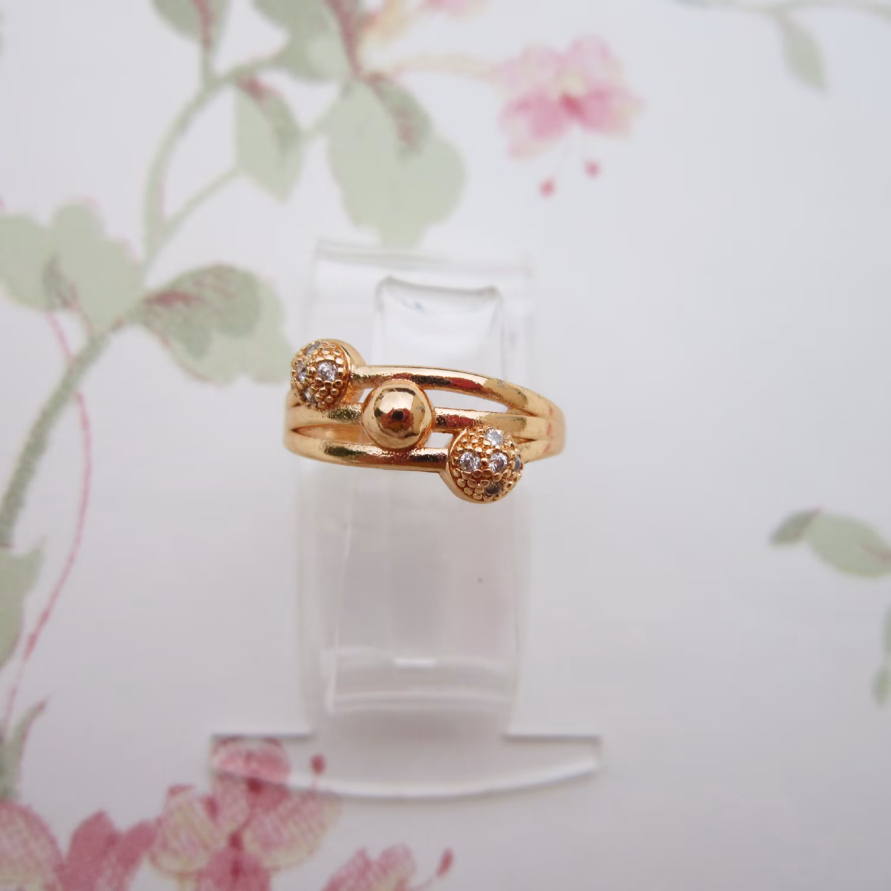 انگشتربچگانه رنگ ثابت طرح طلاعیار18کیفیت عالی فری سایزکد5