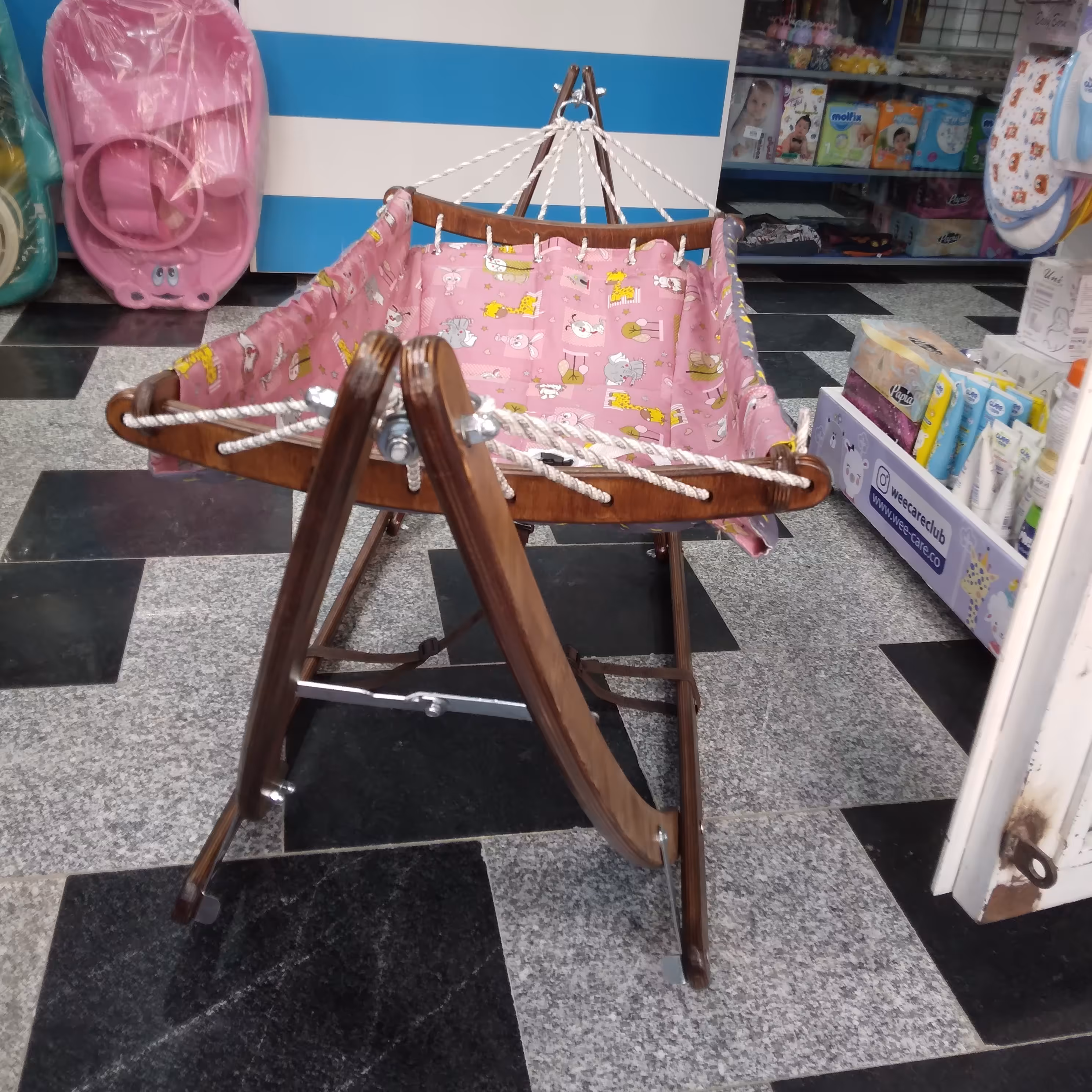 گهواره ننو سنتی چوبی 