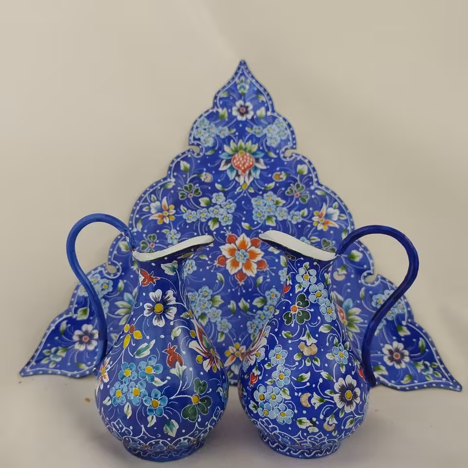 سس خوری به همراه سینی میناکاری