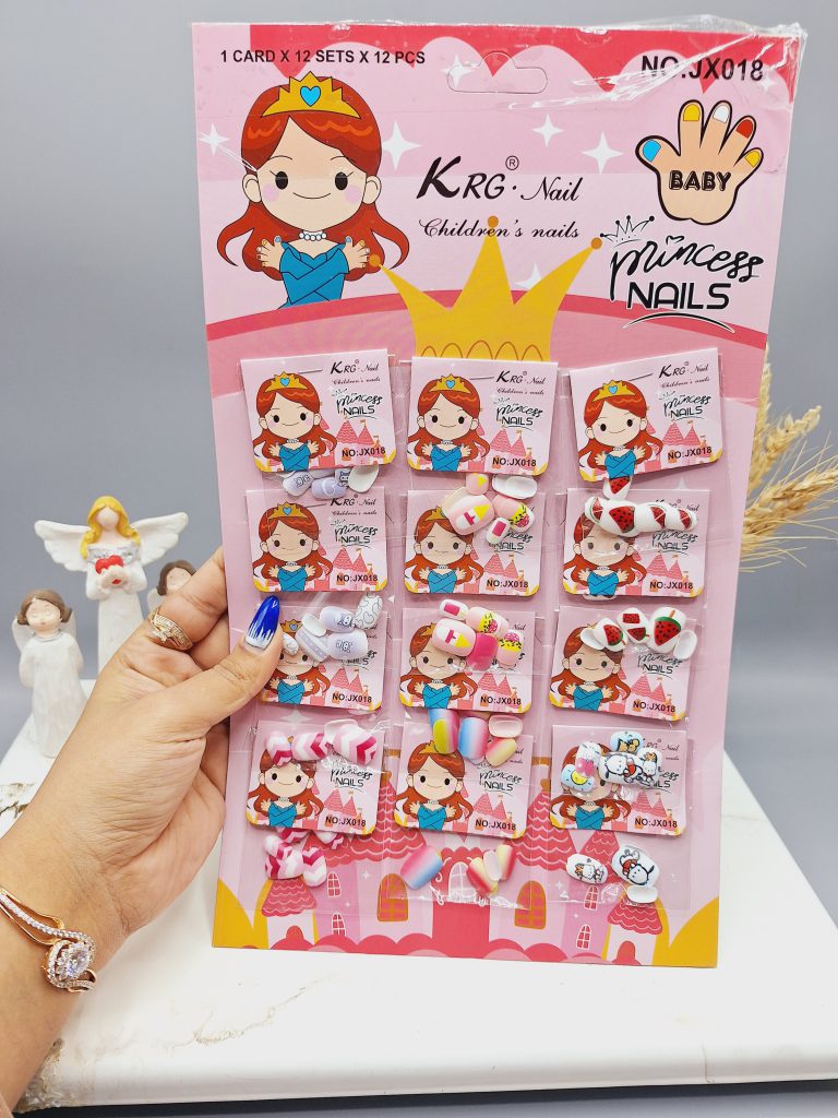 ناخن مصنوعی بچگانه در طرح های شیک کد NO:JX018