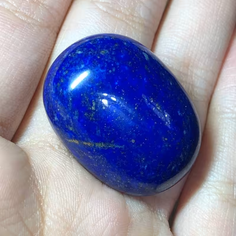 نگین لاجورد پیریت طلایی وارداتی از کشور افغانستان تراش بیضی دامله بسیار خوش رنگ و زیبا کد 106