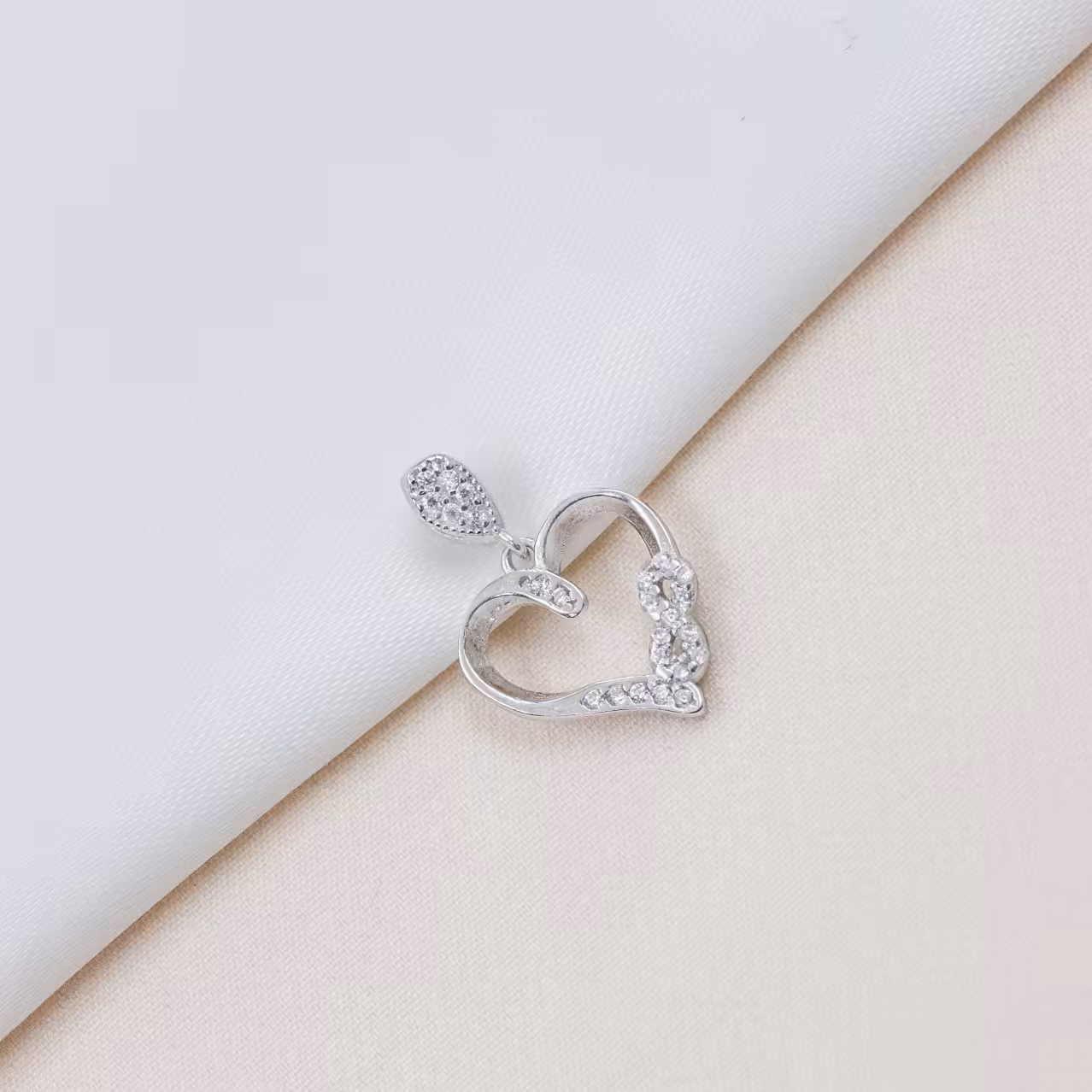 مدال نقره میکرو  طرح قلب  کد S-10313-2