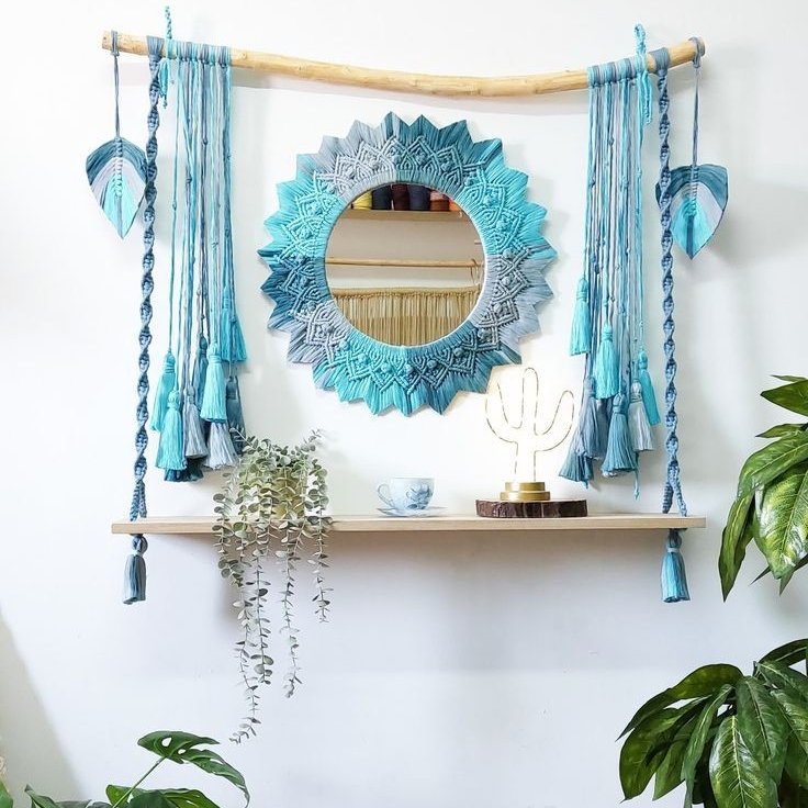 ست ایینه و استند و اویز مکرومه در چند رنگ و تک رنگ قابل سفارش..در سایز بندی و طرح دلخواه قابل سفارشه..با بهترین متریال و