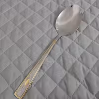 قاشق خورشت استیل طلایی یونیک لایف 