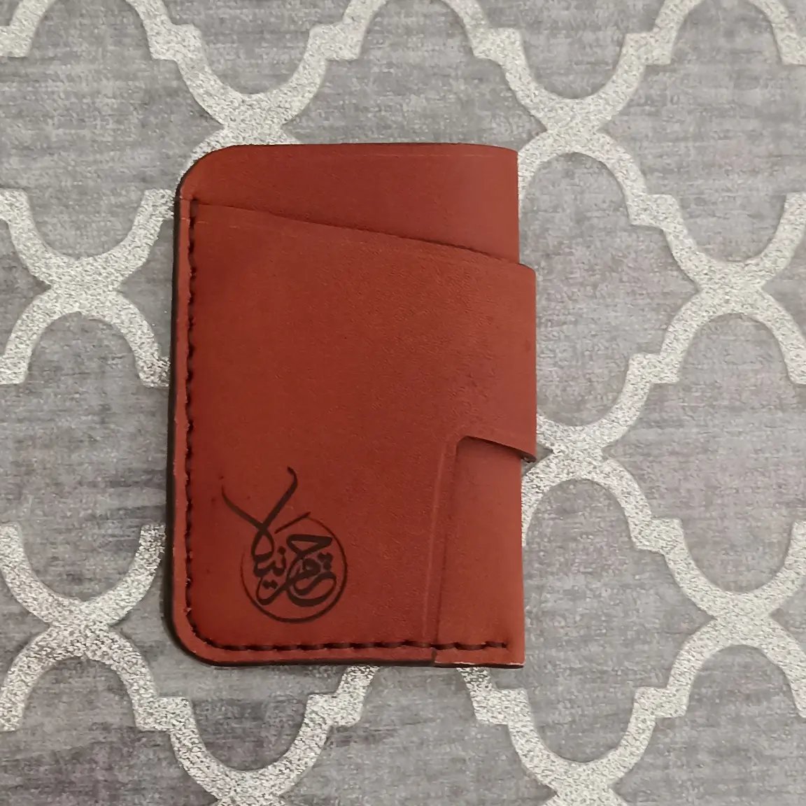 جاکارتی چرمی