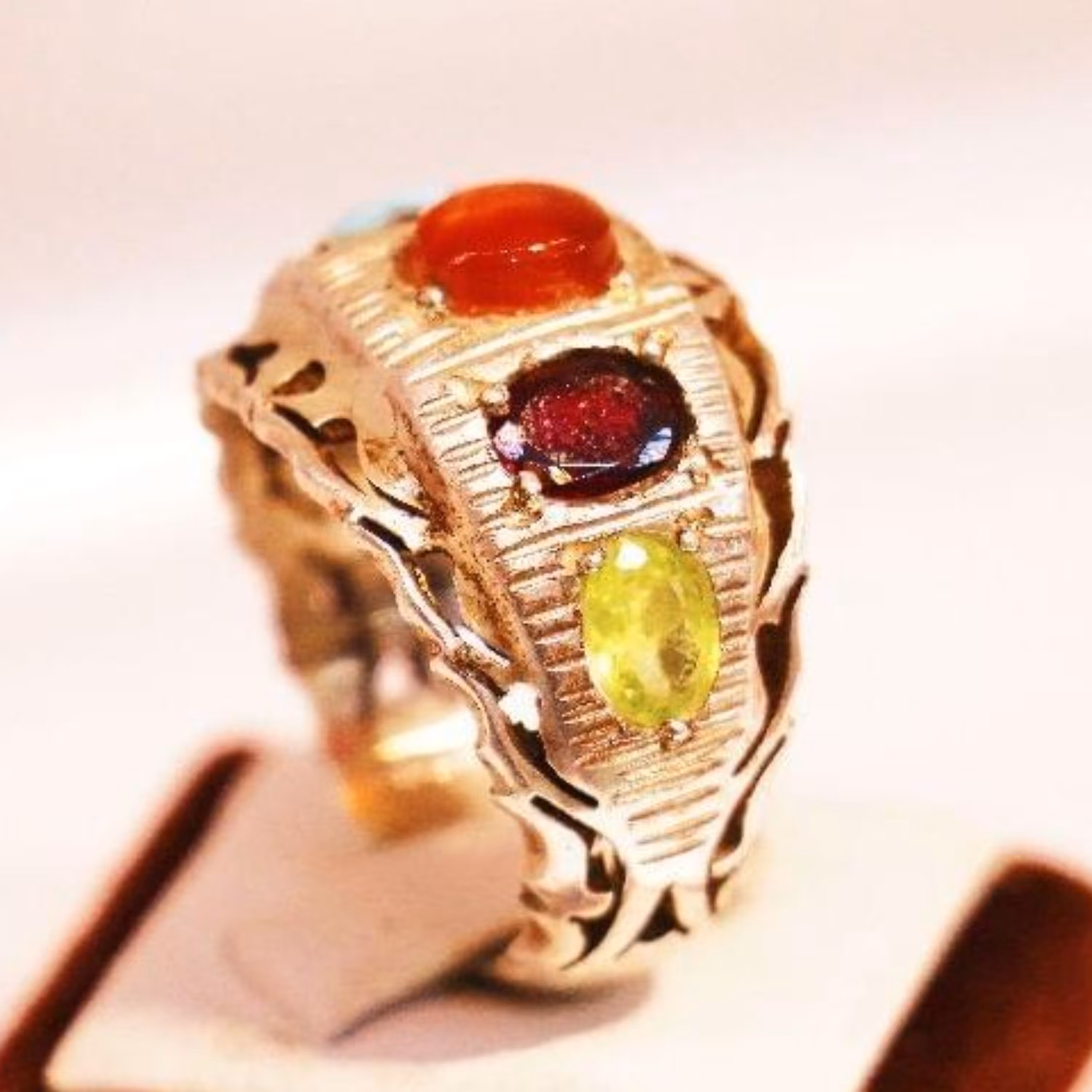 انگشتر 5جواهر