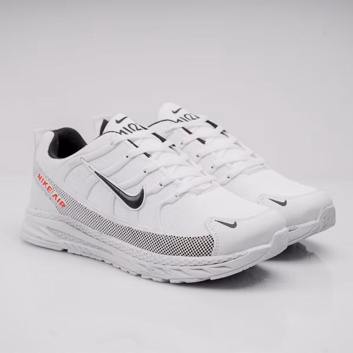 کفش مردانه نایک سفید مدل AVIN