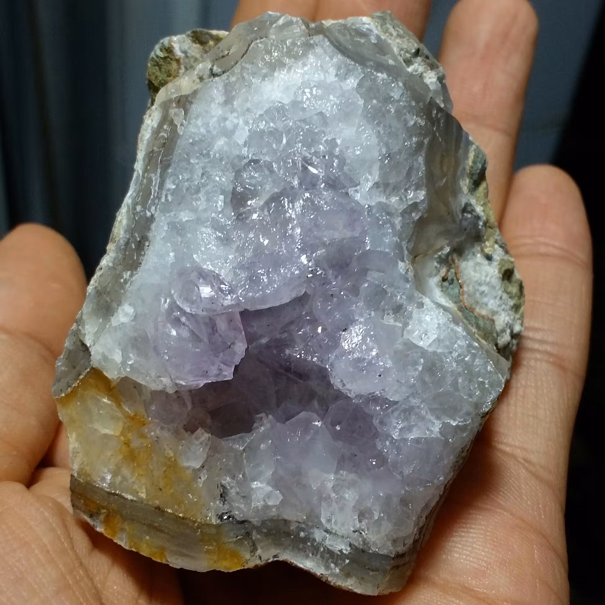 سنگ راف آمتیس بلور درشت خاص بسیار زیبا دیدنی کاملا طبیعی شاهکار خلقت کد 9331