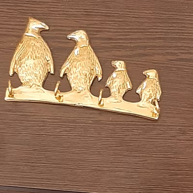 جاکلیدی برنجی پنگوzl0083