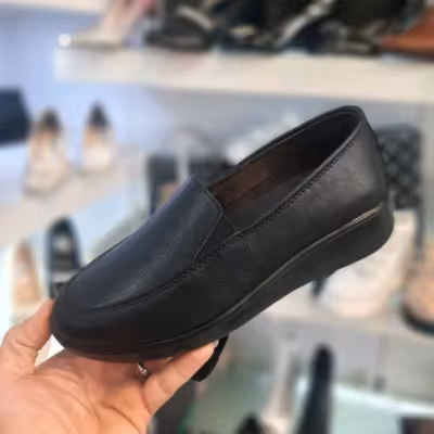 کفش طبی مناسب خارپاشنه