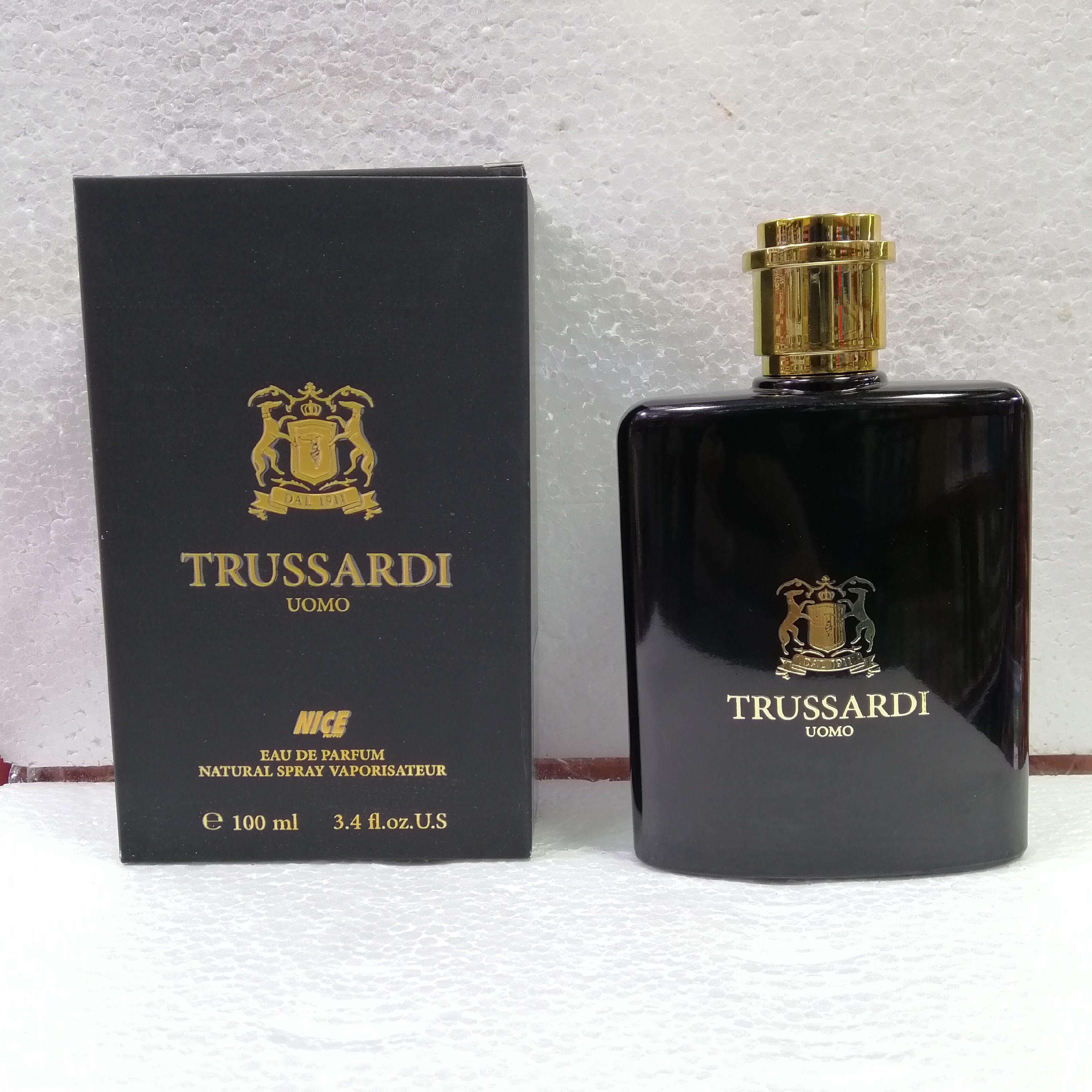 عطر ادکلن تروسارد اومو