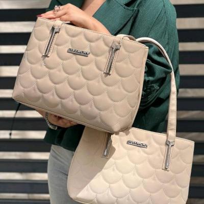 مدل زنانه گلدوری