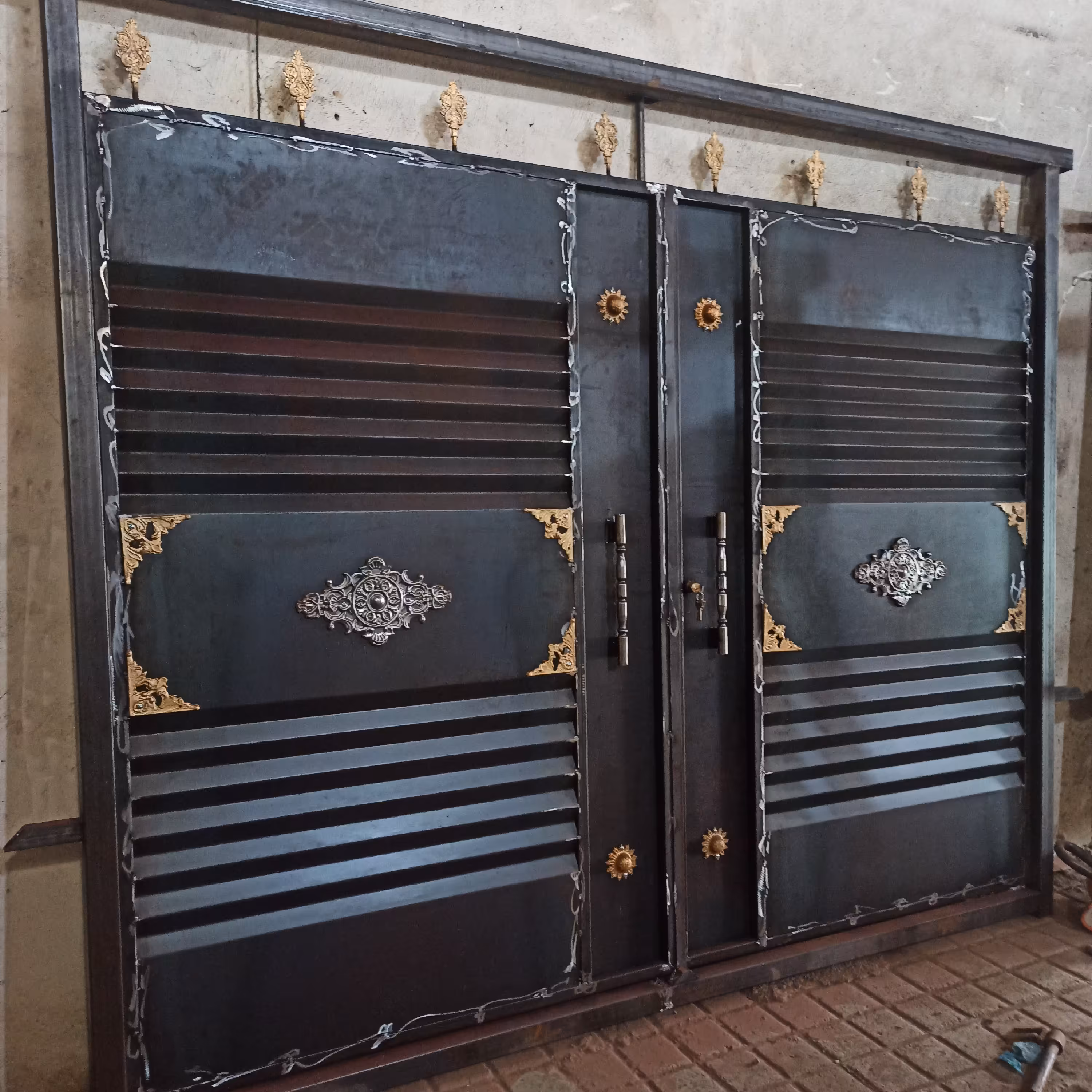 درب حیاط آهنی  280