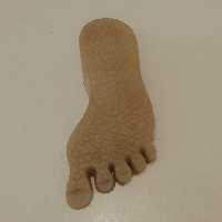 نگهدارنده درب طرح پا کرم پلاستیکی  تک لادری 