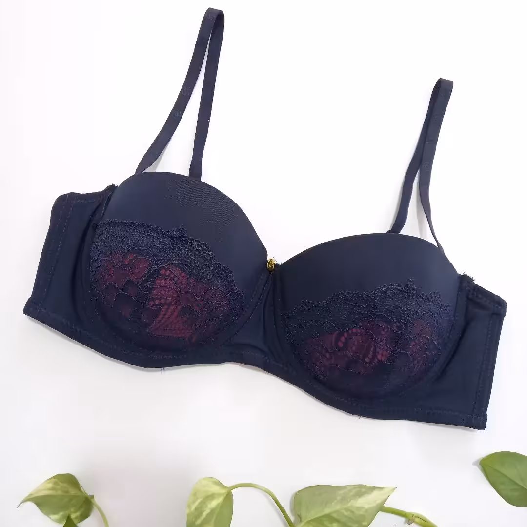 سوتین اسفنجی برند سایز  80C کیفیت عالی