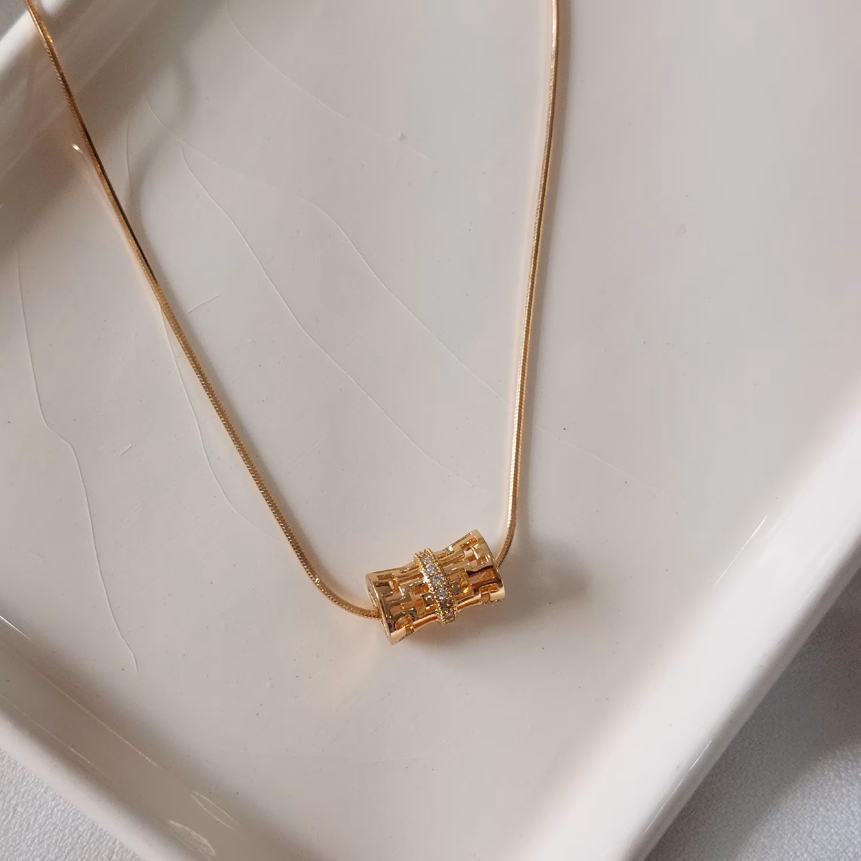 پلاک و زنجیر ، گردنبند ژوپینگ 