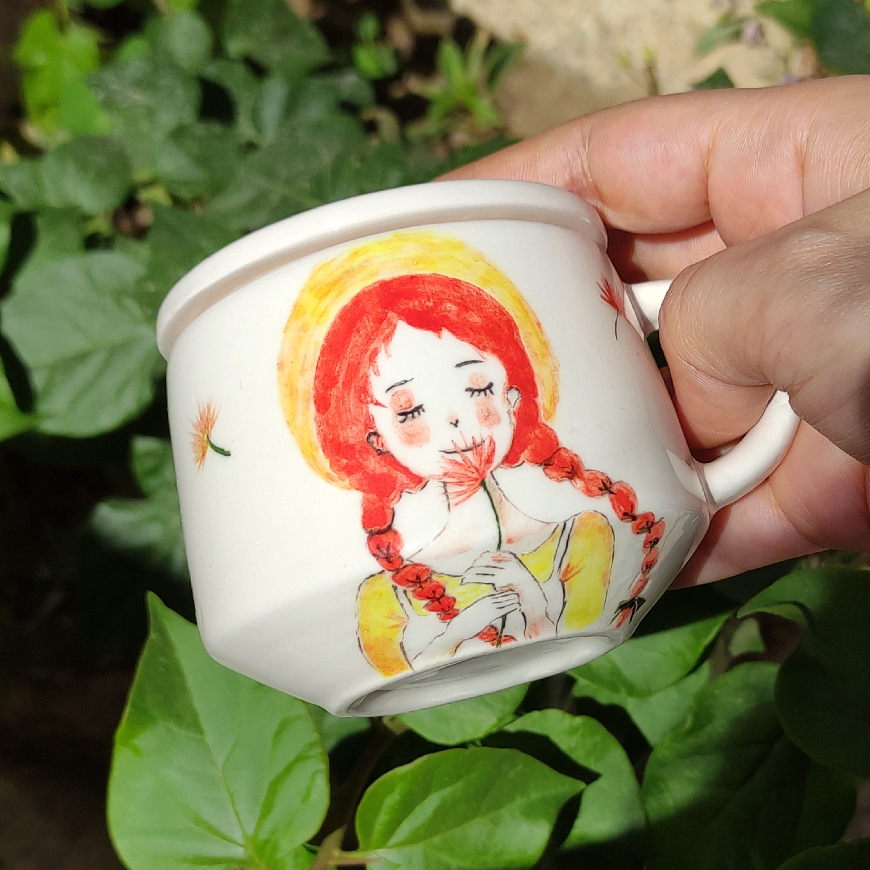 فنجان سرامیکی درب دار